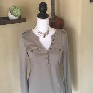 ❤️ Grey long sleeve shirt